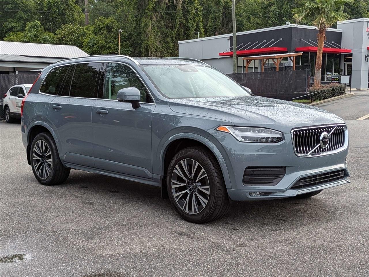 Volvo XC90 T6 Momentum AWD 2022