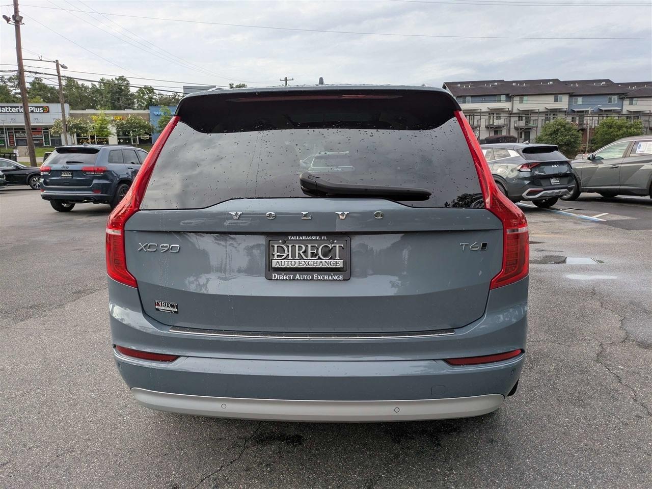 Volvo XC90 T6 Momentum AWD 2022