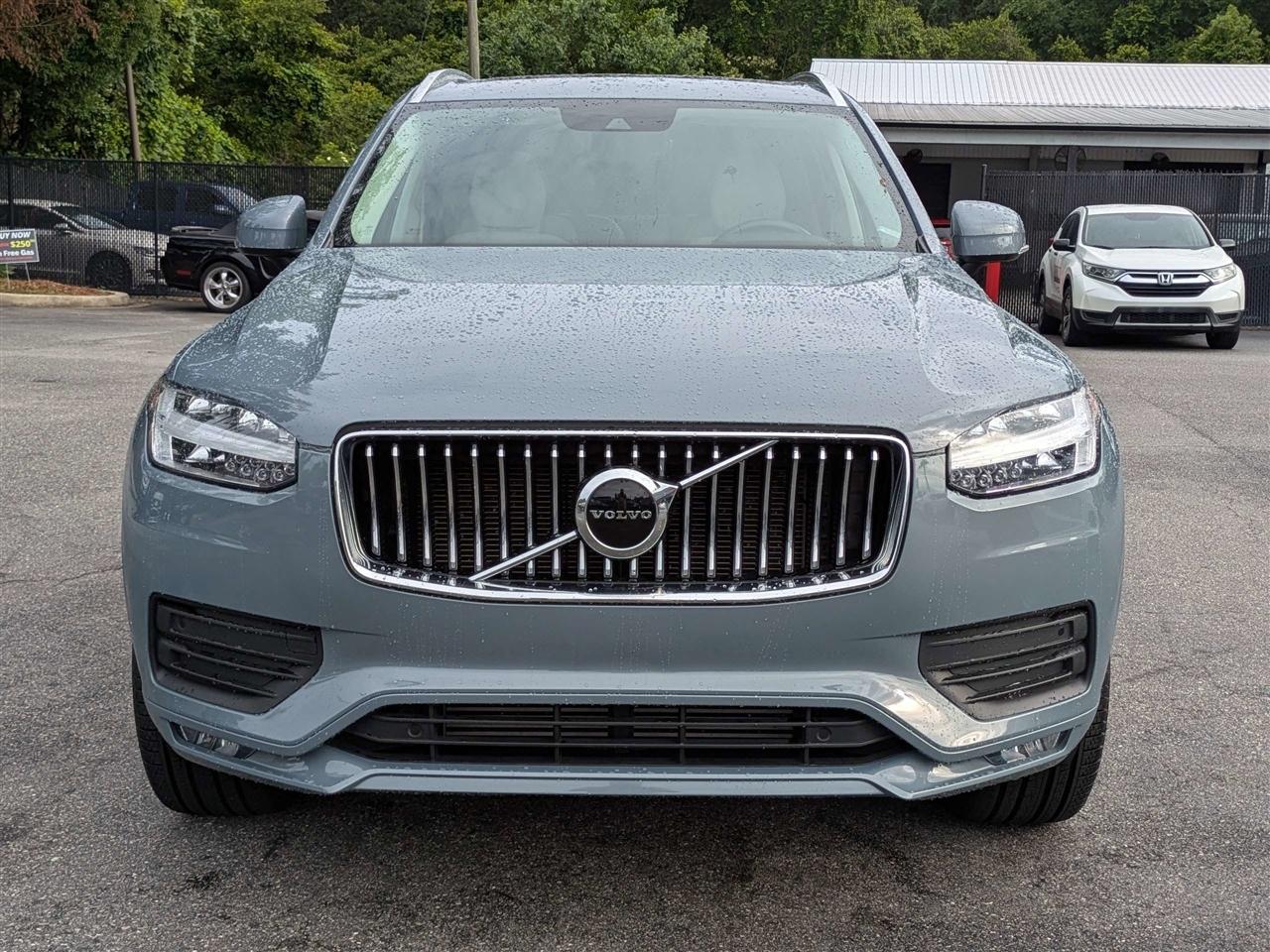 Volvo XC90 T6 Momentum AWD 2022
