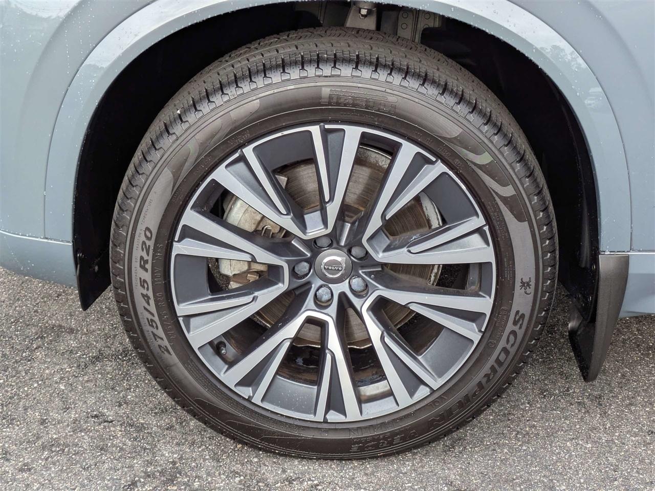Volvo XC90 T6 Momentum AWD 2022