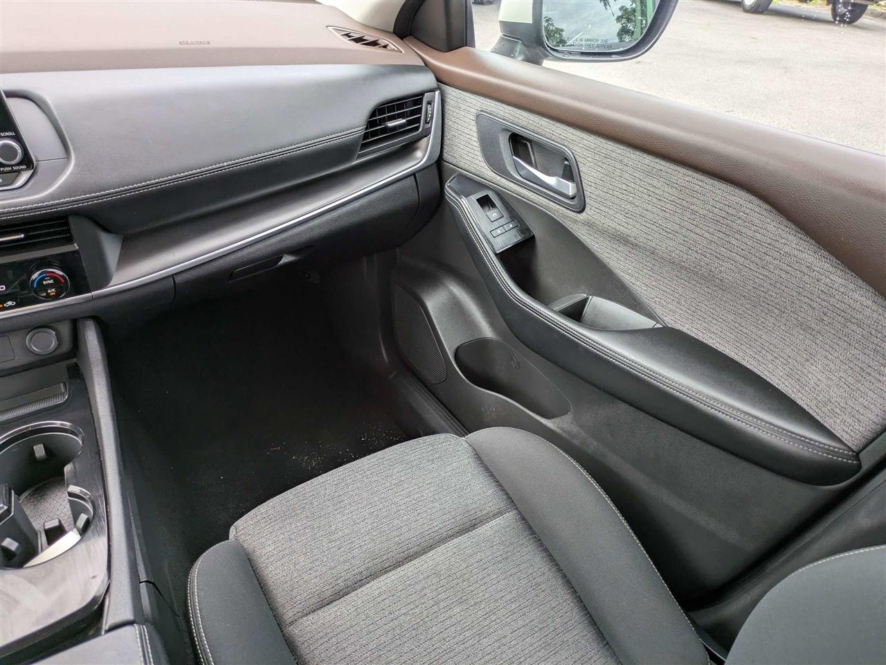Nissan Rogue SV 2023
