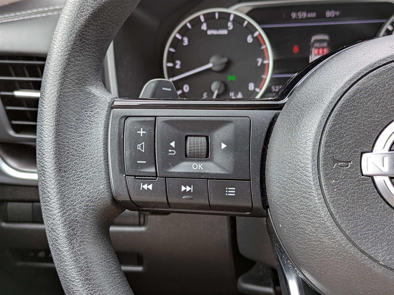 Nissan Rogue SV 2023