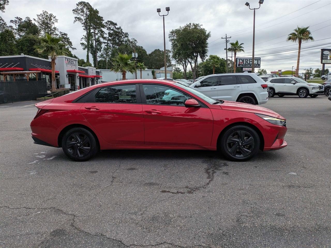 Hyundai Elantra SEL 2023