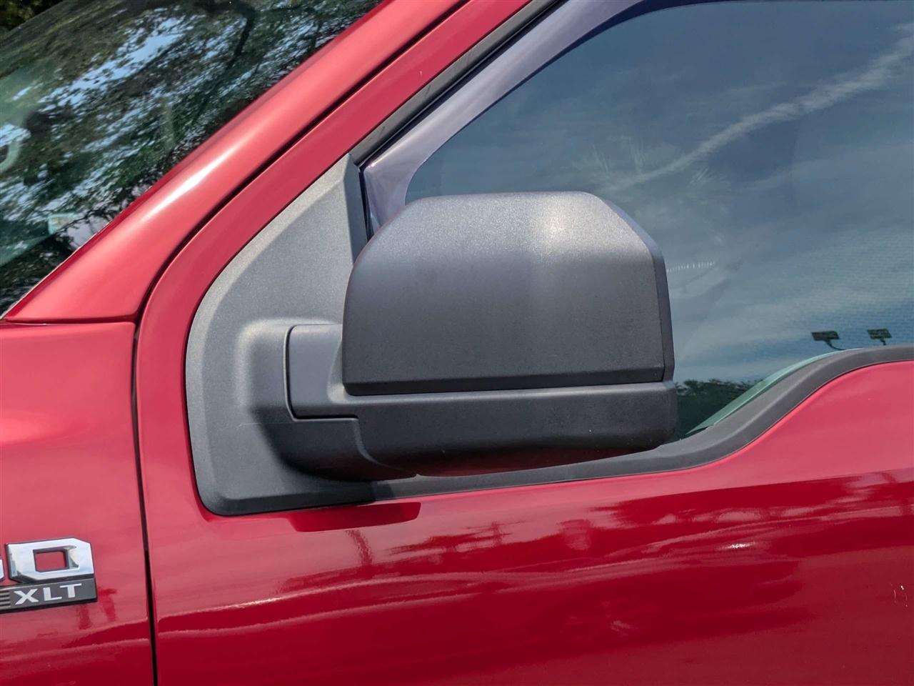 Ford F-150 XLT SuperCrew 5.5-ft. Bed 2WD 2016