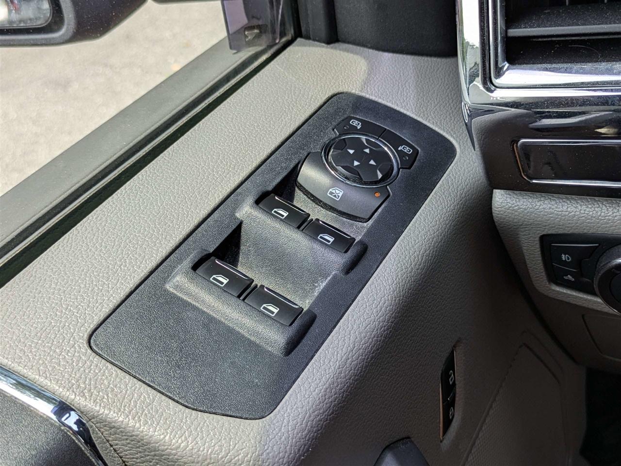 Ford F-150 XLT SuperCrew 5.5-ft. Bed 2WD 2016