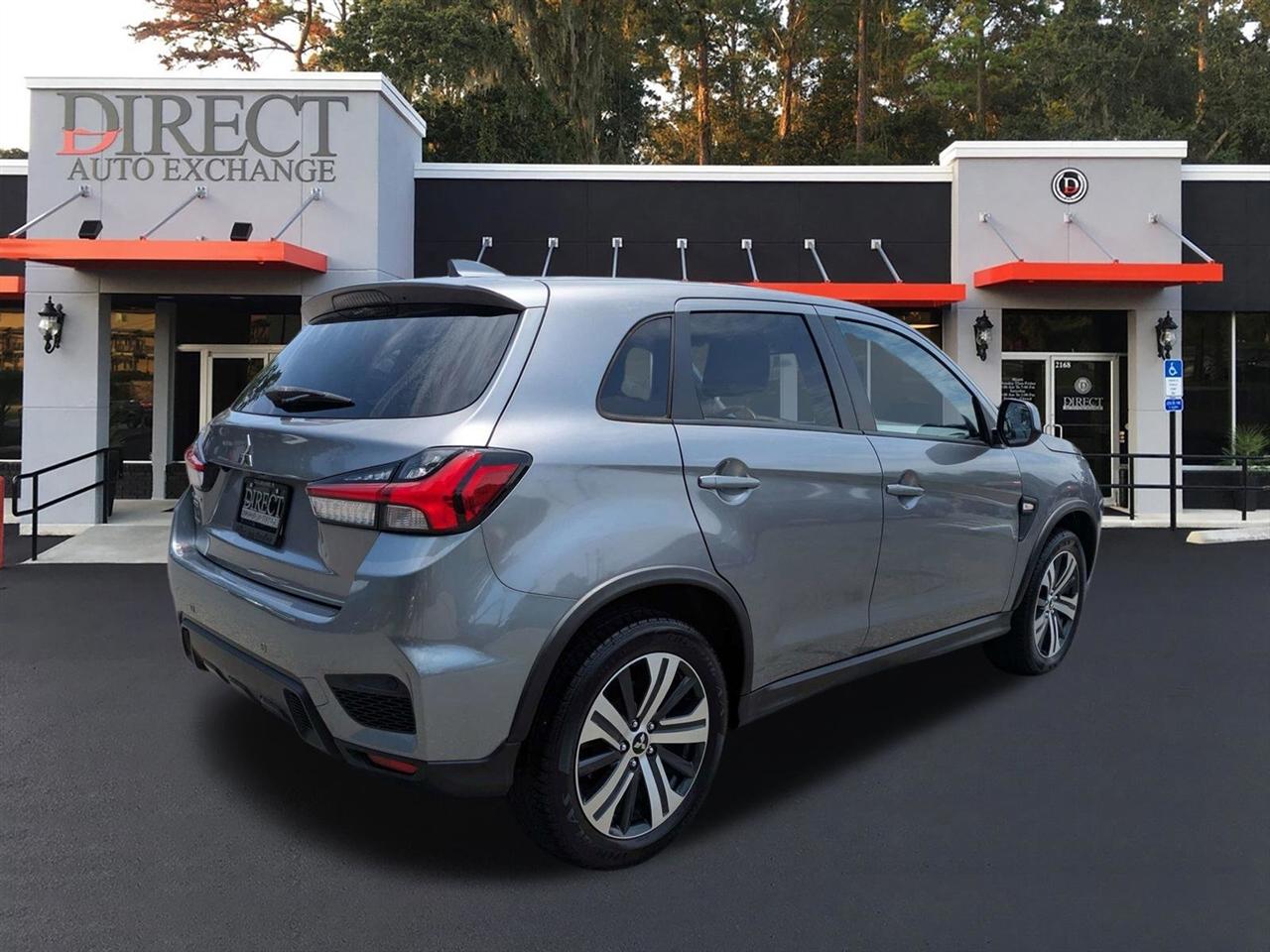 Mitsubishi Outlander Sport 2.0 ES CVT 2021