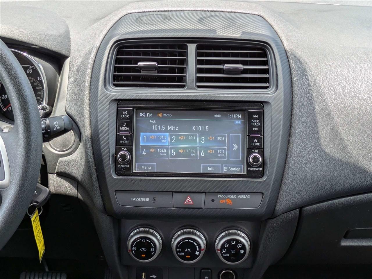 Mitsubishi Outlander Sport 2.0 ES CVT 2021