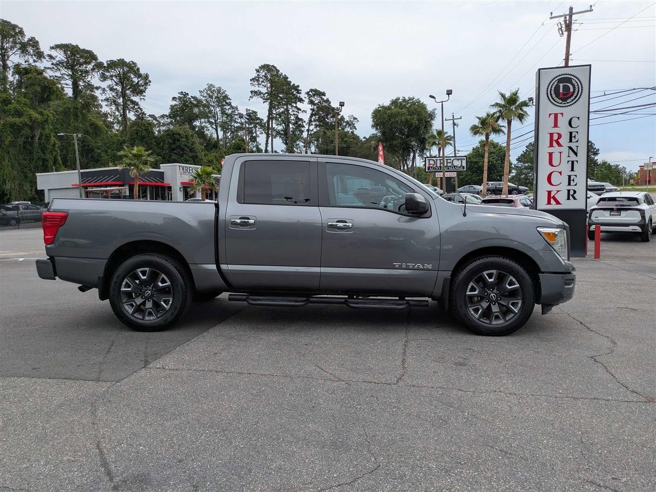 Nissan Titan SV Crew Cab 2WD 2021