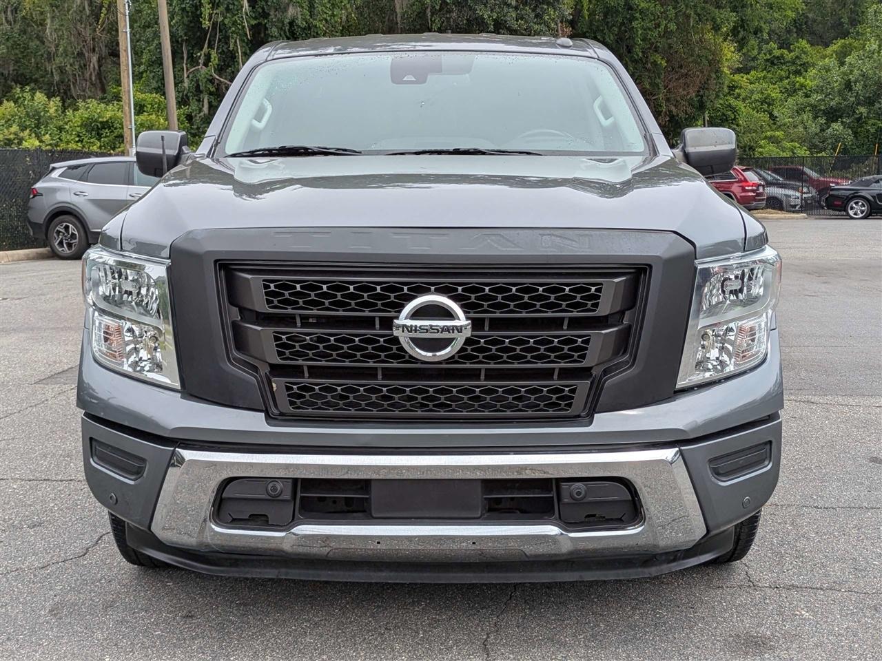 Nissan Titan SV Crew Cab 2WD 2021