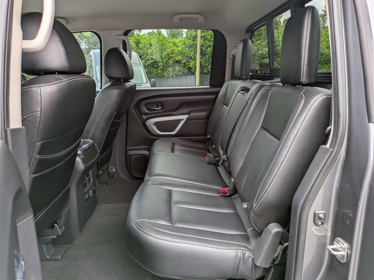 Nissan Titan SV Crew Cab 2WD 2021