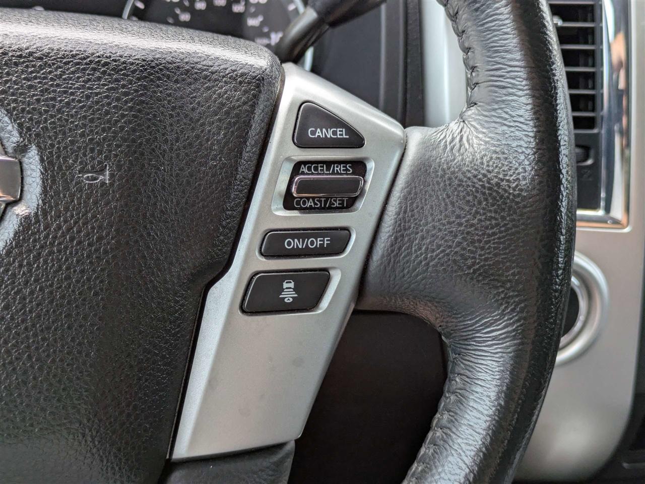Nissan Titan SV Crew Cab 2WD 2021