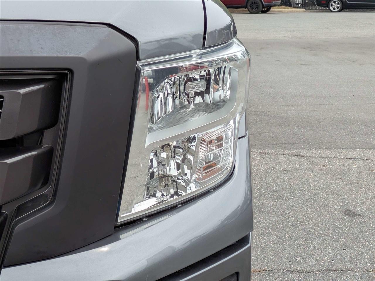 Nissan Titan SV Crew Cab 2WD 2021