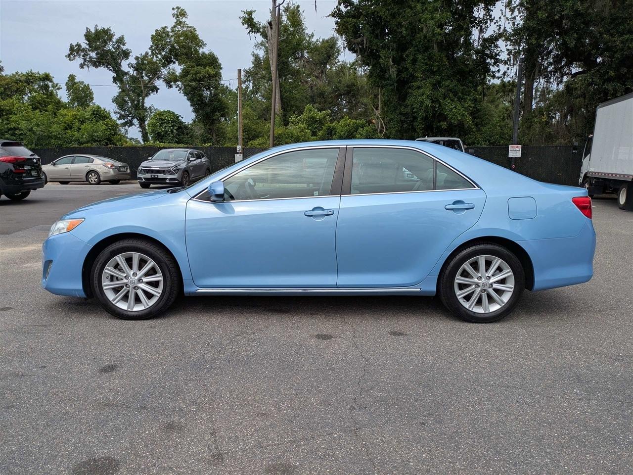 Toyota Camry XLE 2014