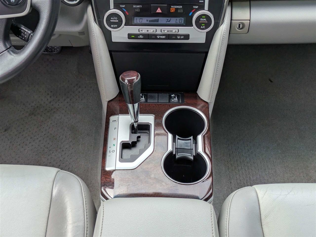 Toyota Camry XLE 2014