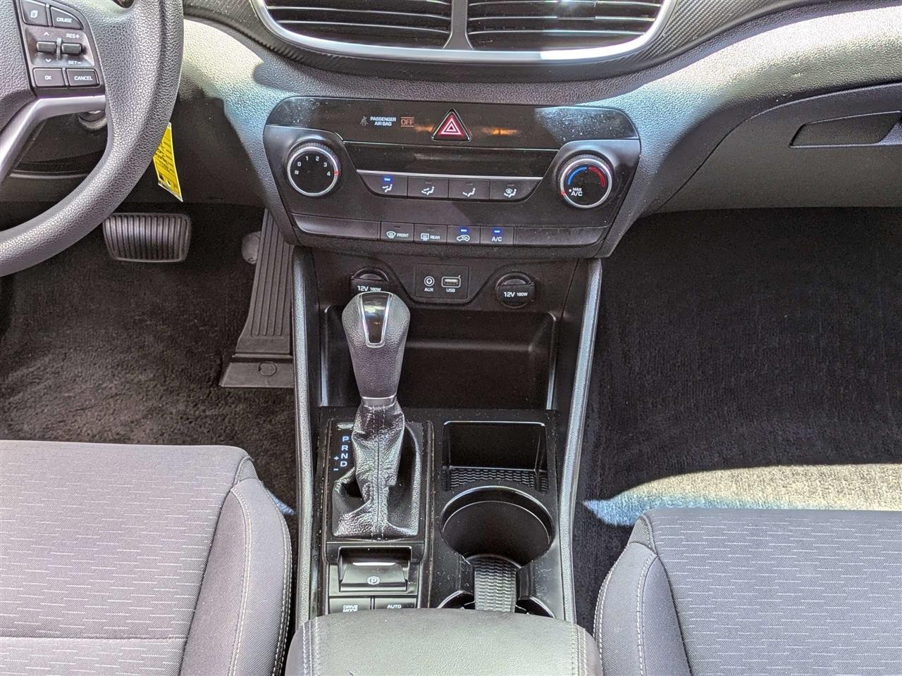 Hyundai Tucson SE 2021