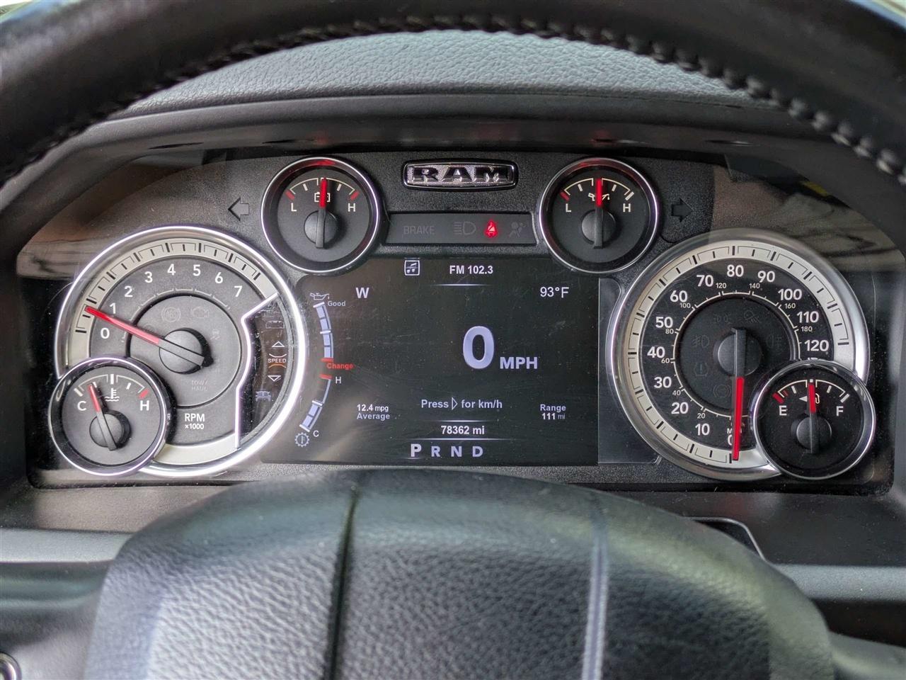 RAM 1500 SLT Crew Cab SWB 2WD 2017