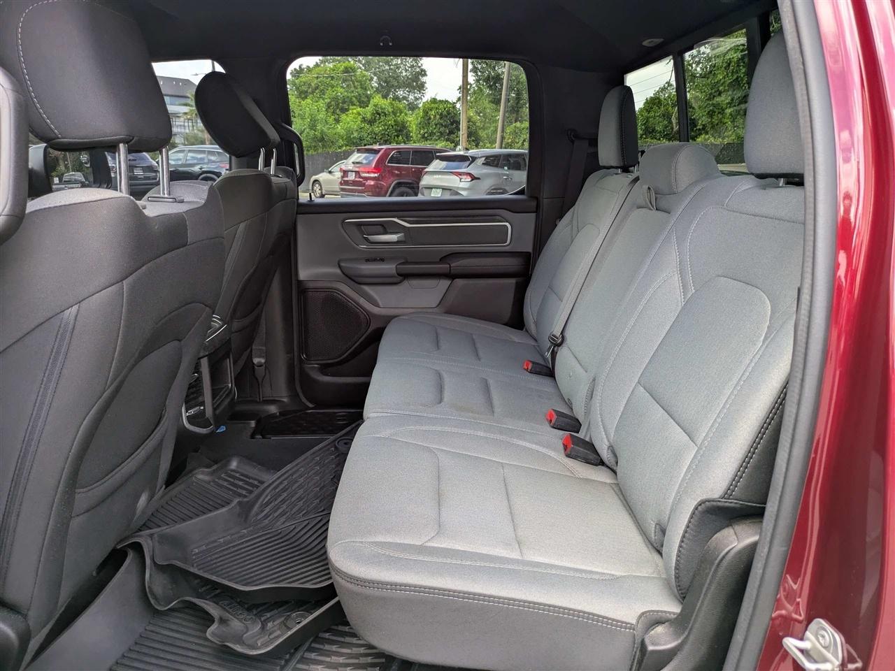 RAM 1500 Big Horn Crew Cab SWB 2WD 2021
