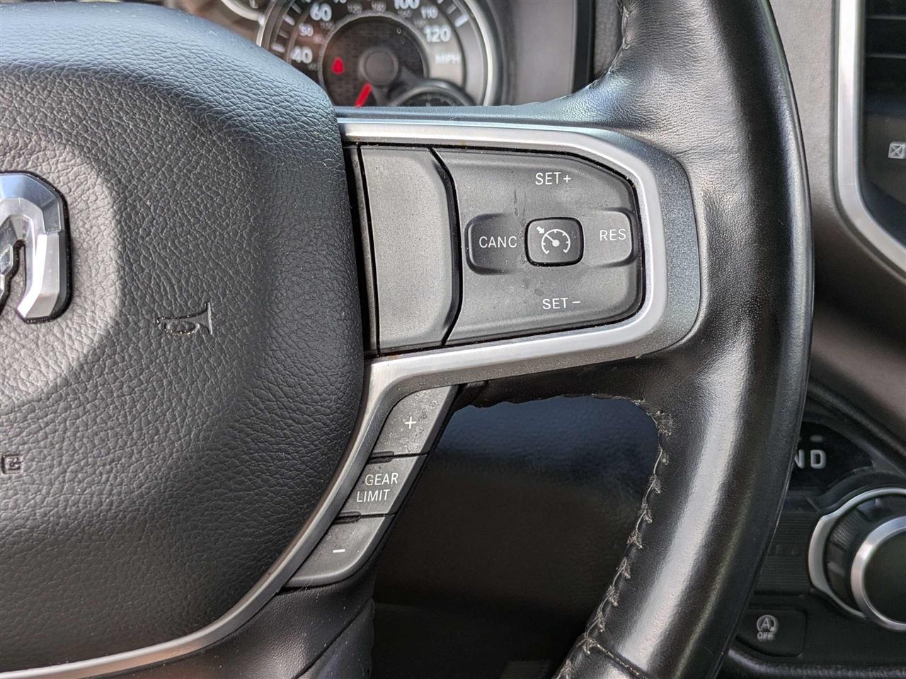 RAM 1500 Big Horn Crew Cab SWB 2WD 2021