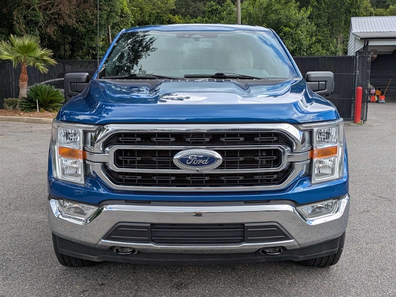 Ford F-150 XLT SuperCrew 5.5-ft. Bed 4WD 2023