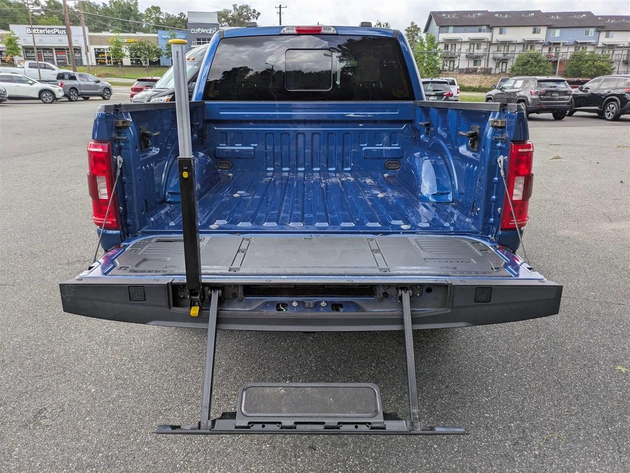 Ford F-150 XLT SuperCrew 5.5-ft. Bed 4WD 2023