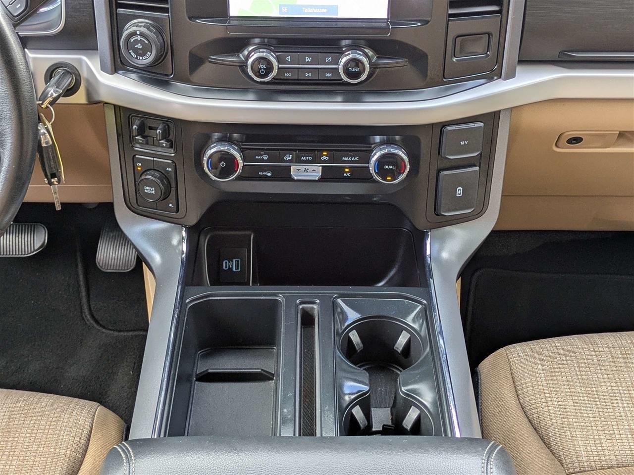 Ford F-150 XLT SuperCrew 5.5-ft. Bed 4WD 2023