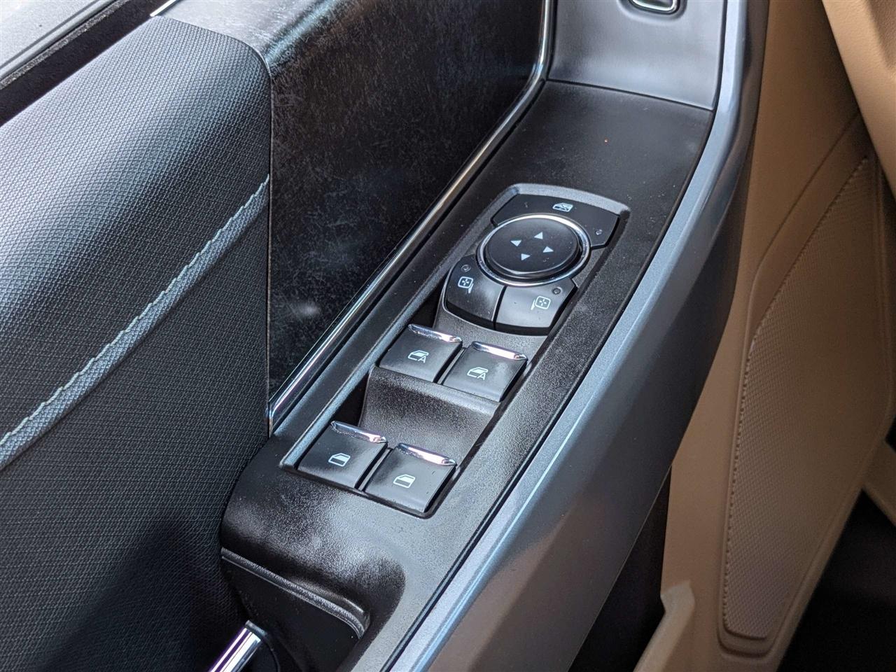 Ford F-150 XLT SuperCrew 5.5-ft. Bed 4WD 2023