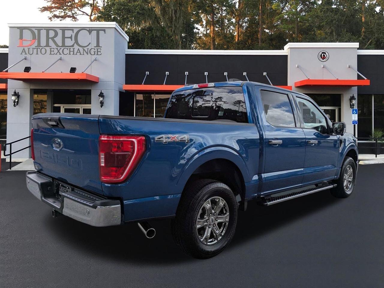Ford F-150 XLT SuperCrew 5.5-ft. Bed 4WD 2023