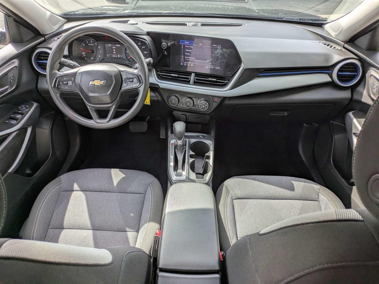 Chevrolet Trax LS 2024