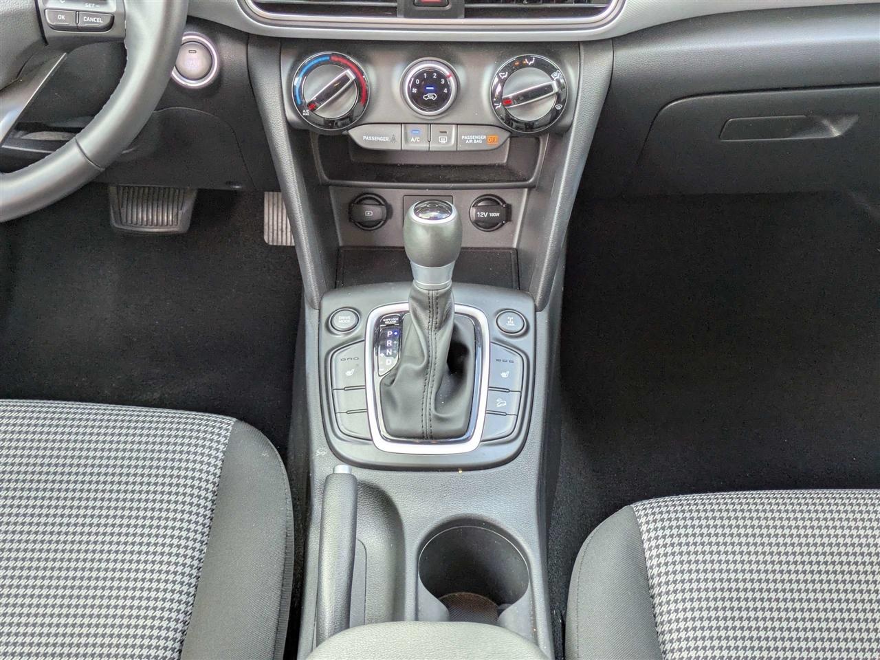 Hyundai Kona SEL w/Contrast Roof AWD 2019