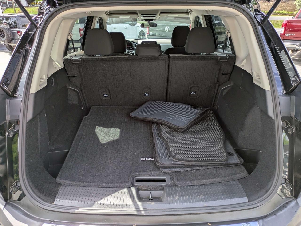 Nissan Rogue SV AWD 2022