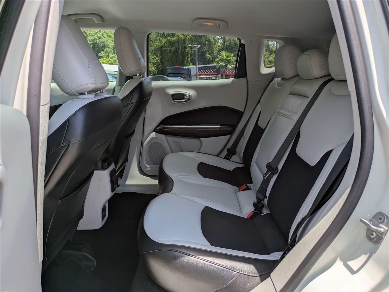 Jeep Compass Latitude FWD 2020