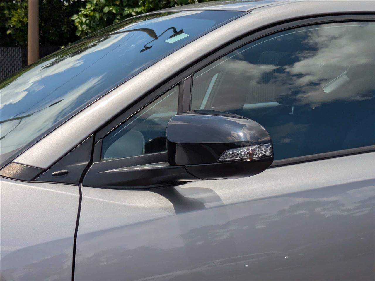 Toyota C-HR LE 2019