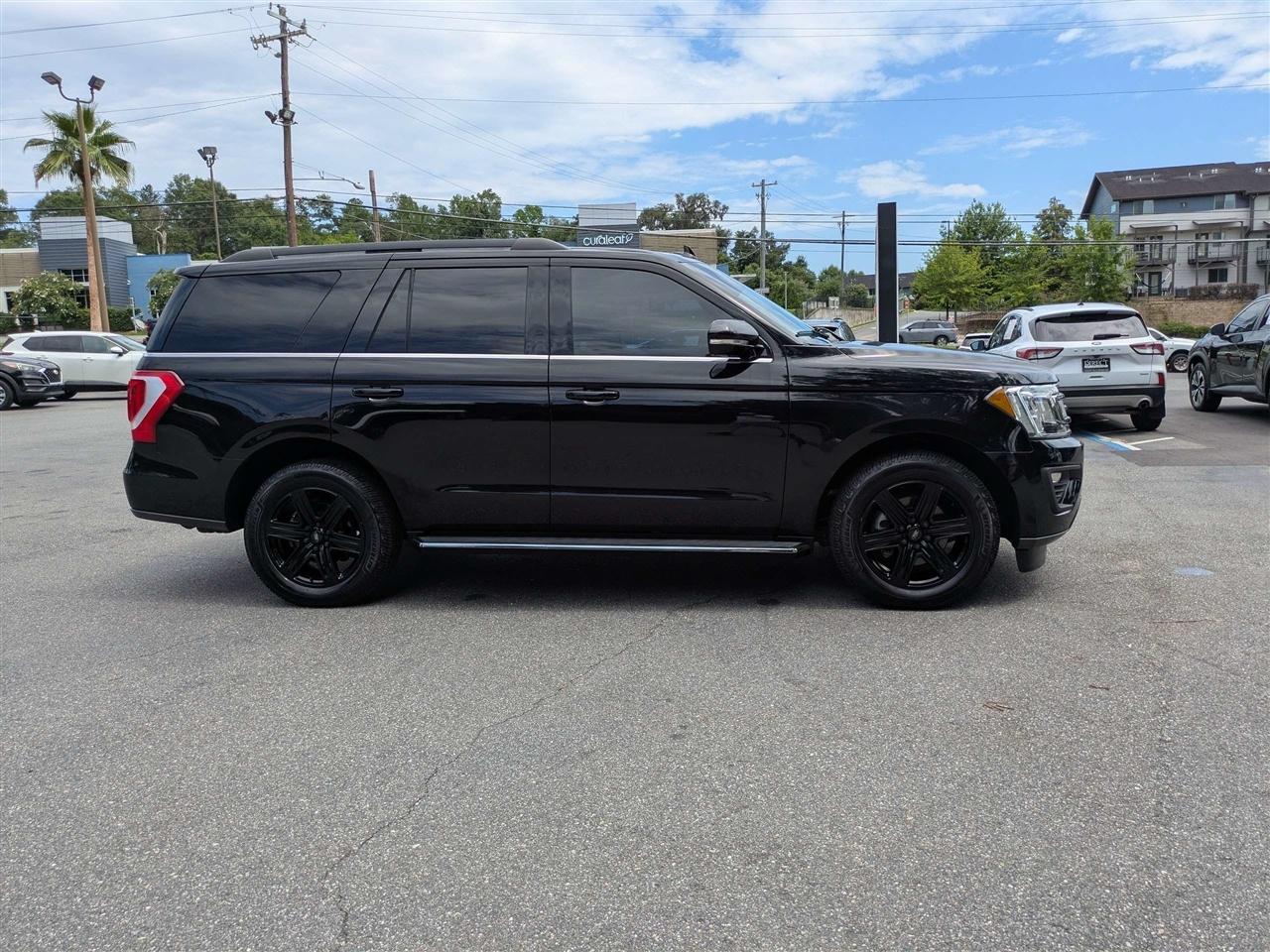 Ford Expedition XLT 2020