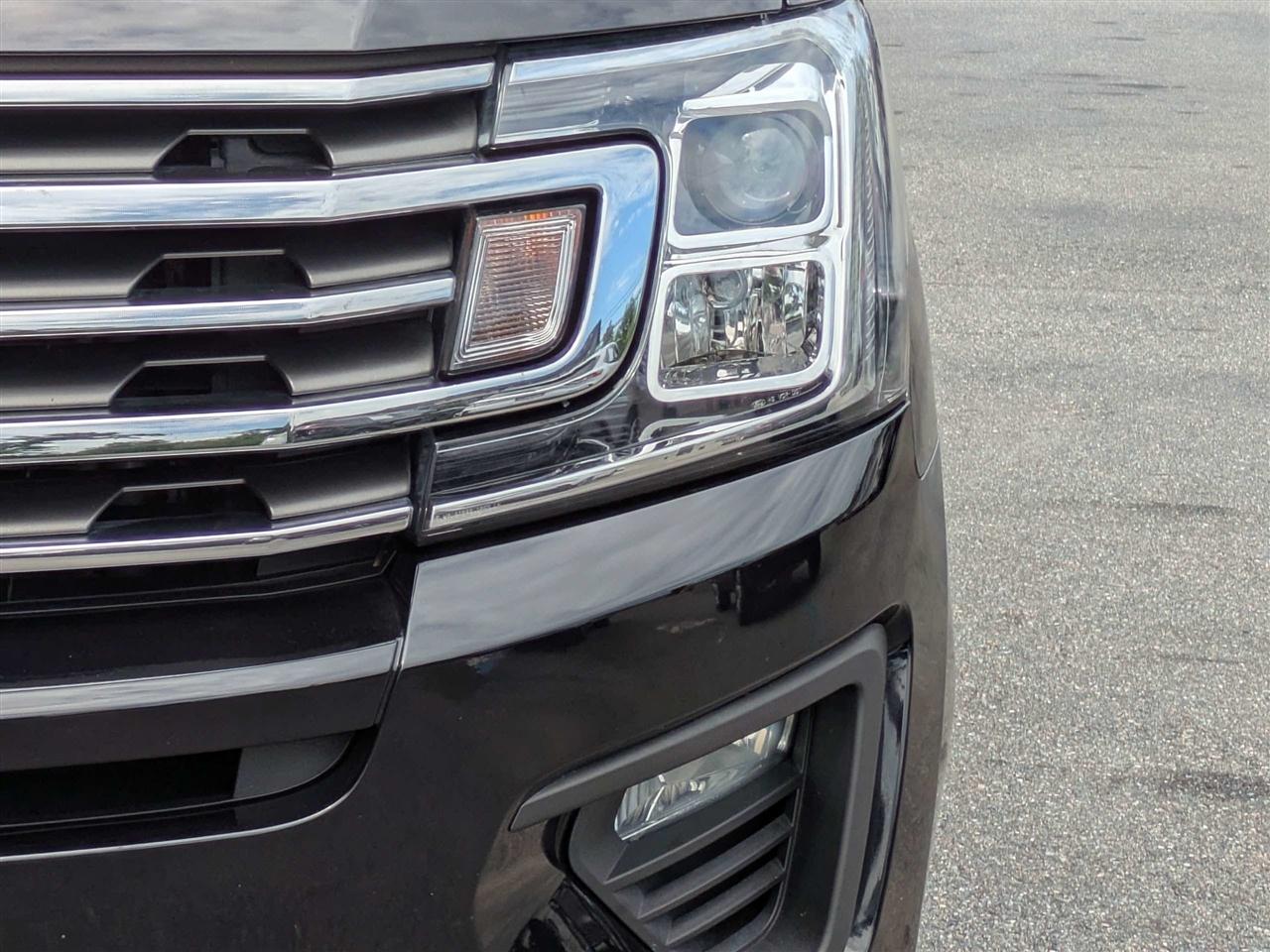 Ford Expedition XLT 2020