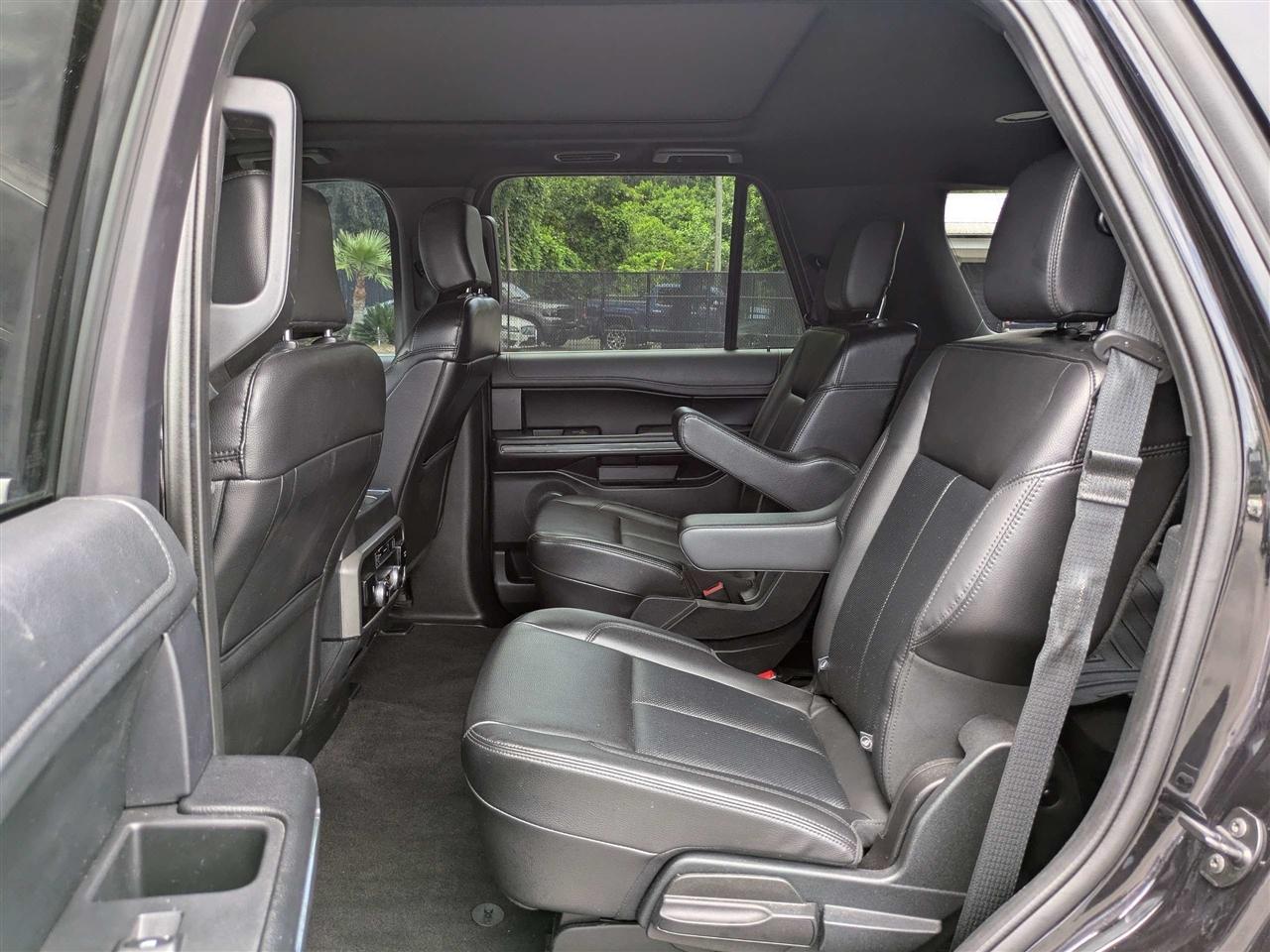 Ford Expedition XLT 2020