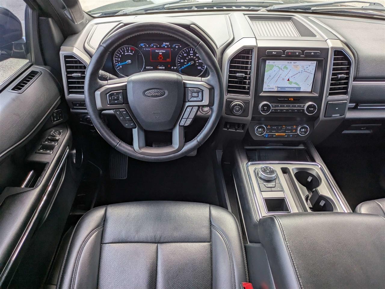 Ford Expedition XLT 2020
