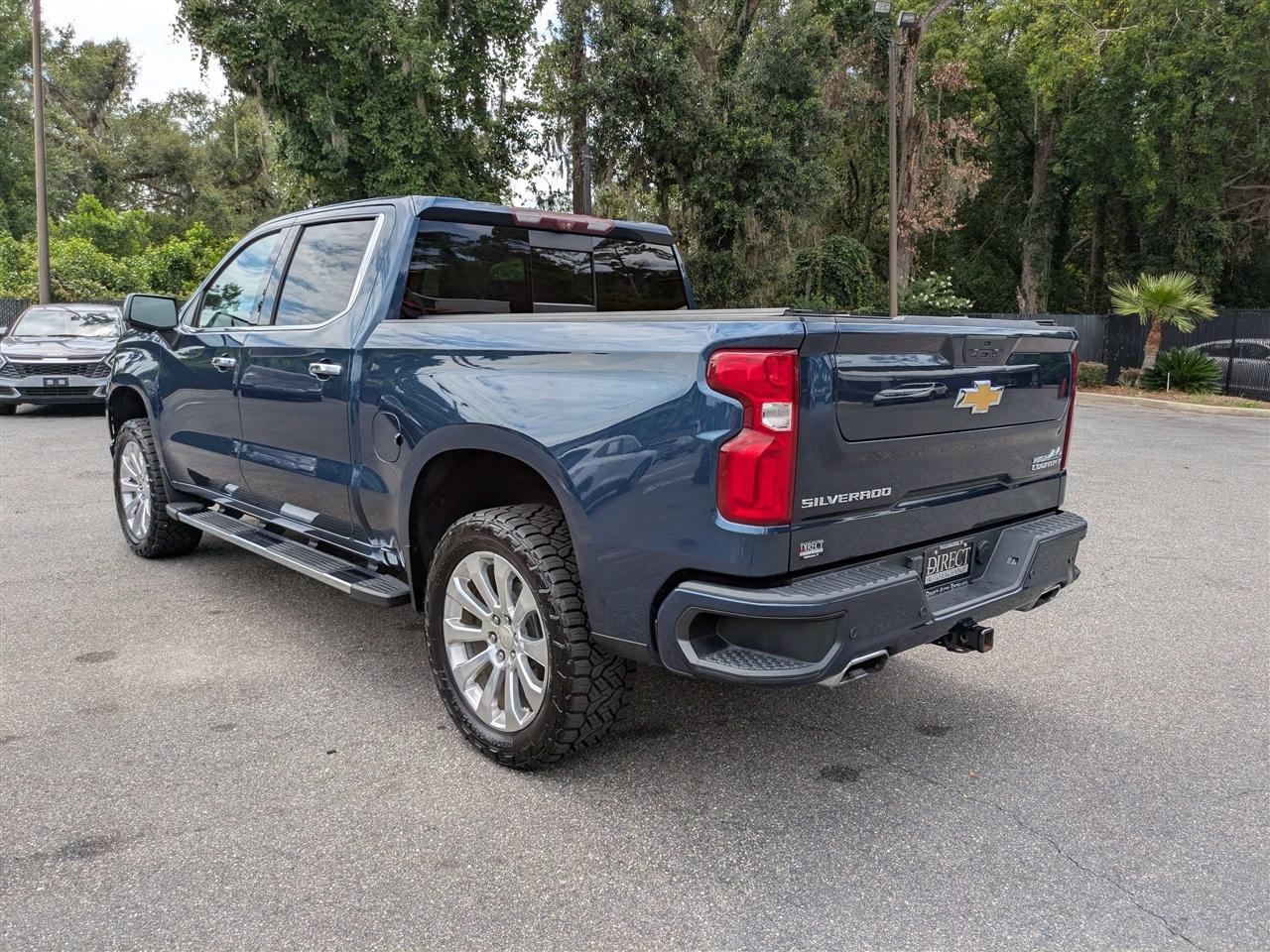 Chevrolet Silverado 1500 Limited High Country Crew Cab 4WD 2022