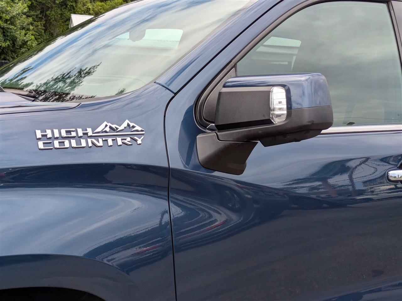 Chevrolet Silverado 1500 Limited High Country Crew Cab 4WD 2022