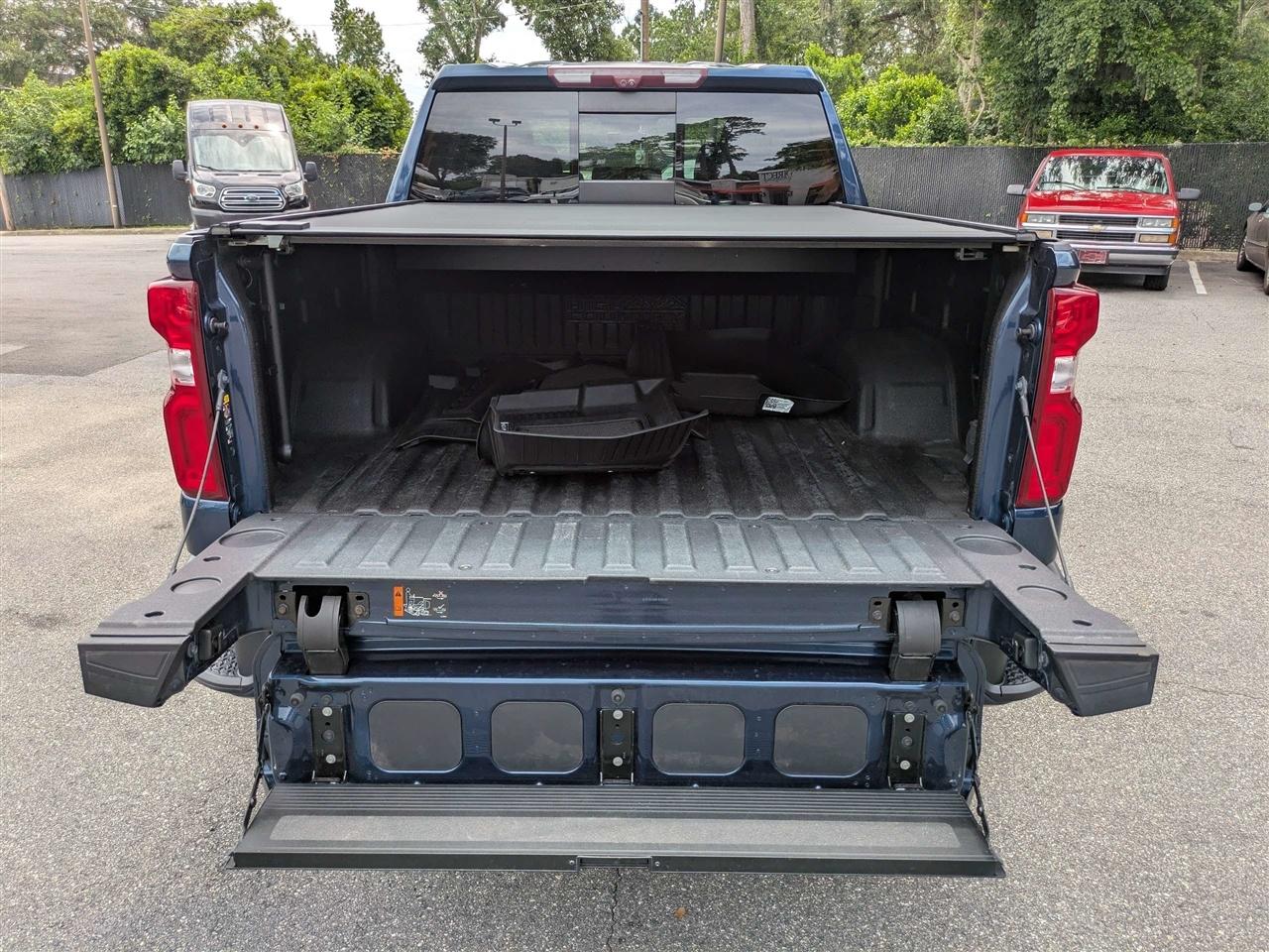 Chevrolet Silverado 1500 Limited High Country Crew Cab 4WD 2022
