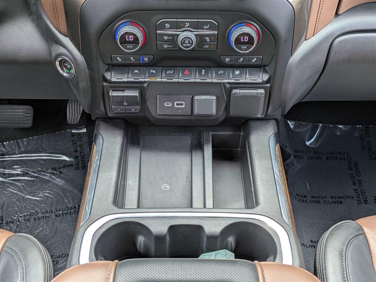 Chevrolet Silverado 1500 Limited High Country Crew Cab 4WD 2022