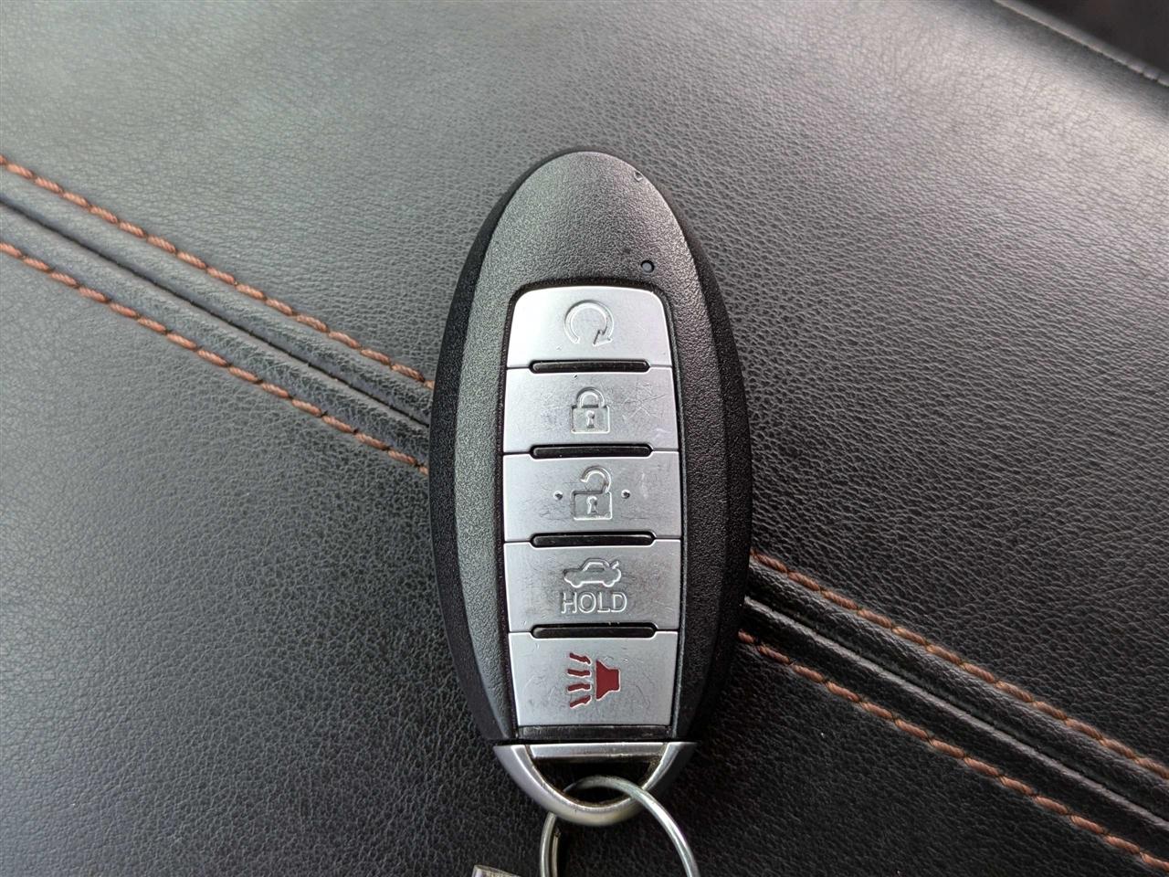 Nissan Sentra SR 2020