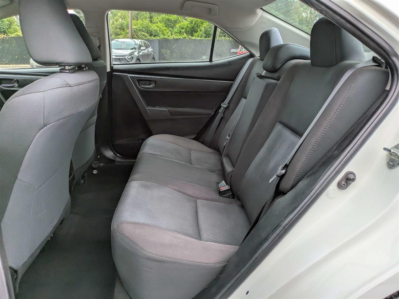Toyota Corolla LE CVT 2019
