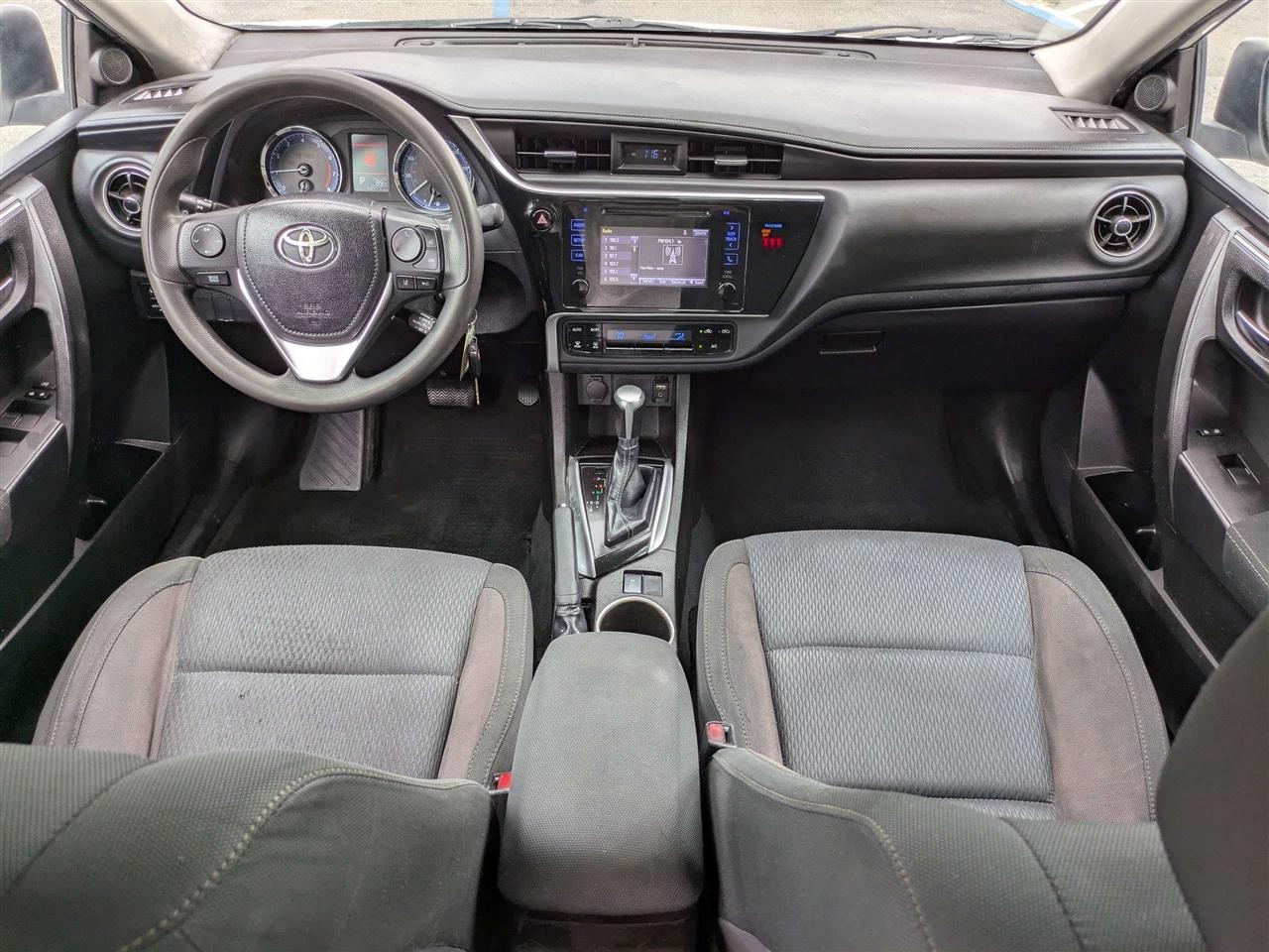Toyota Corolla LE CVT 2019