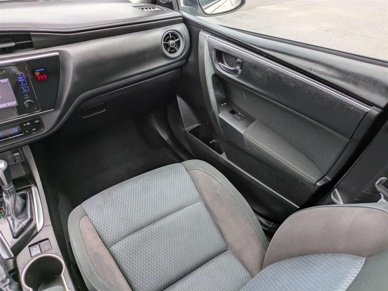 Toyota Corolla LE CVT 2019