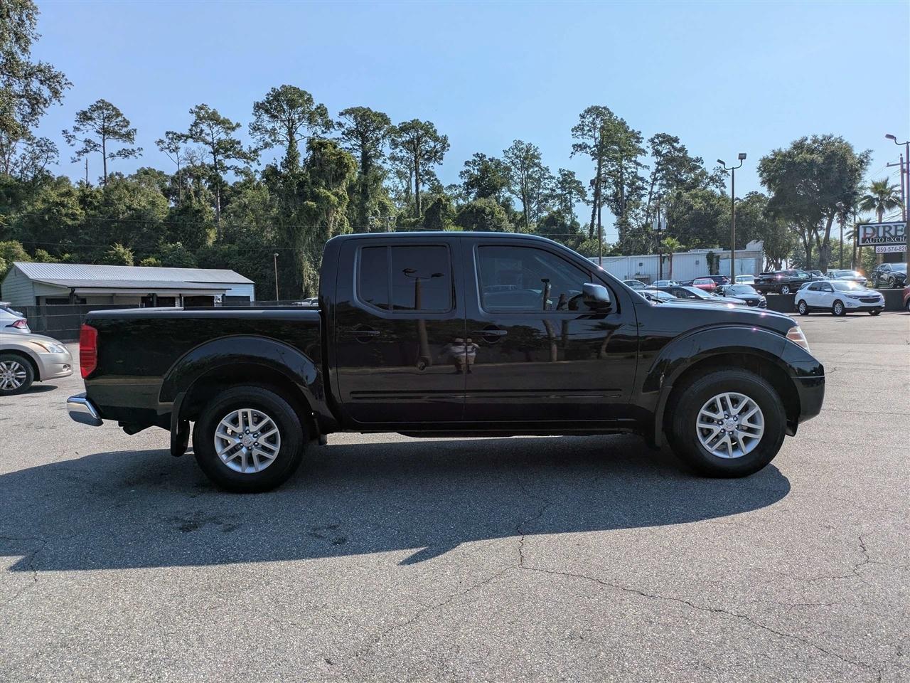 Nissan Frontier S Crew Cab 6MT 2WD 2017