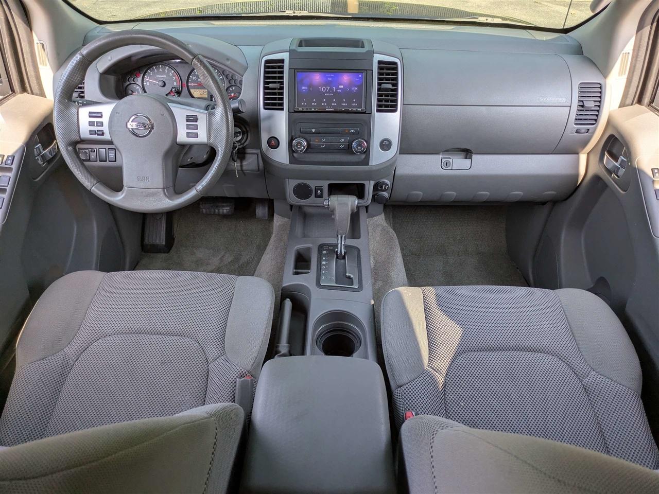 Nissan Frontier S Crew Cab 6MT 2WD 2017