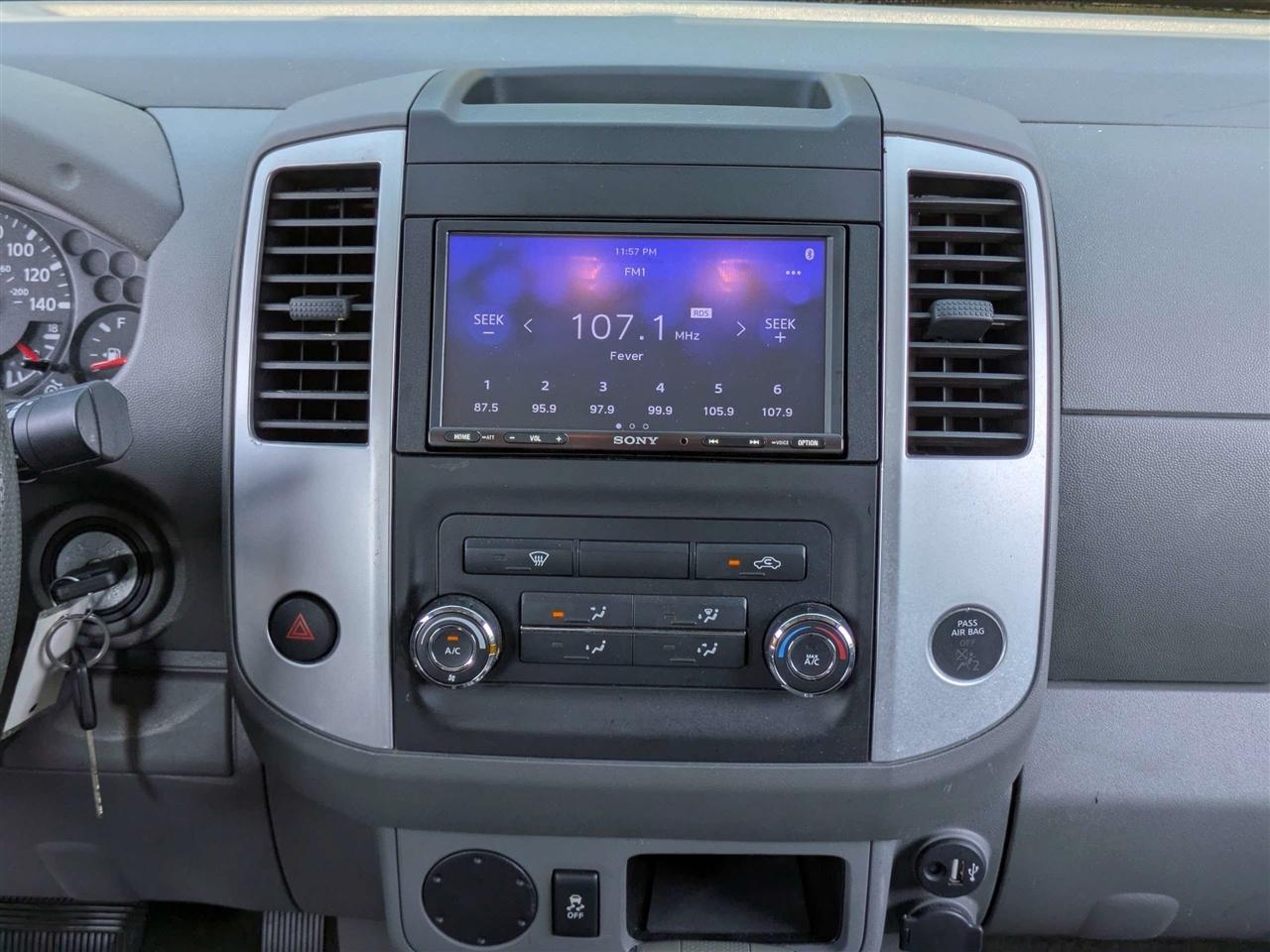 Nissan Frontier S Crew Cab 6MT 2WD 2017