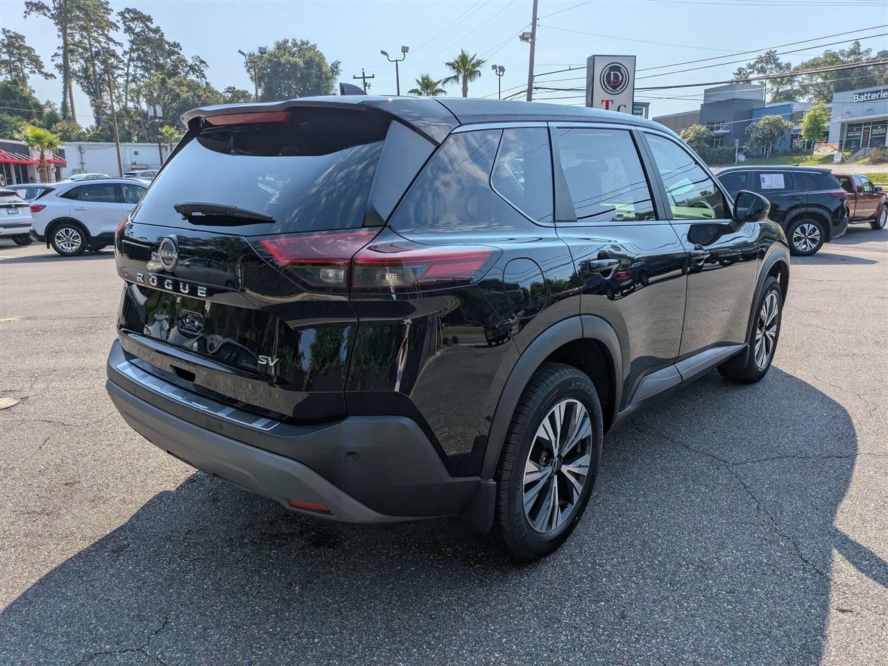 Nissan Rogue SV 2023