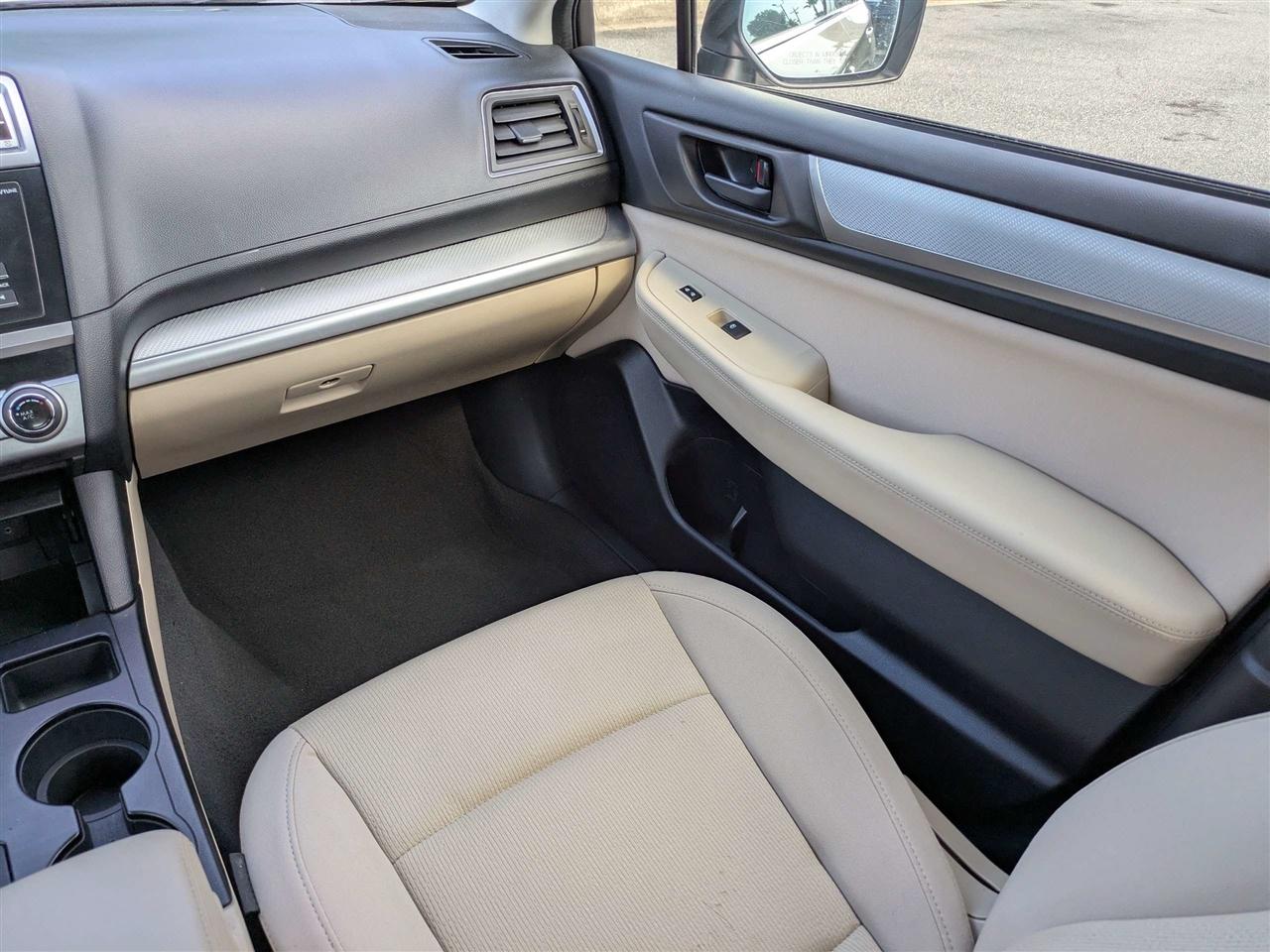 Subaru Legacy 2.5i 2016