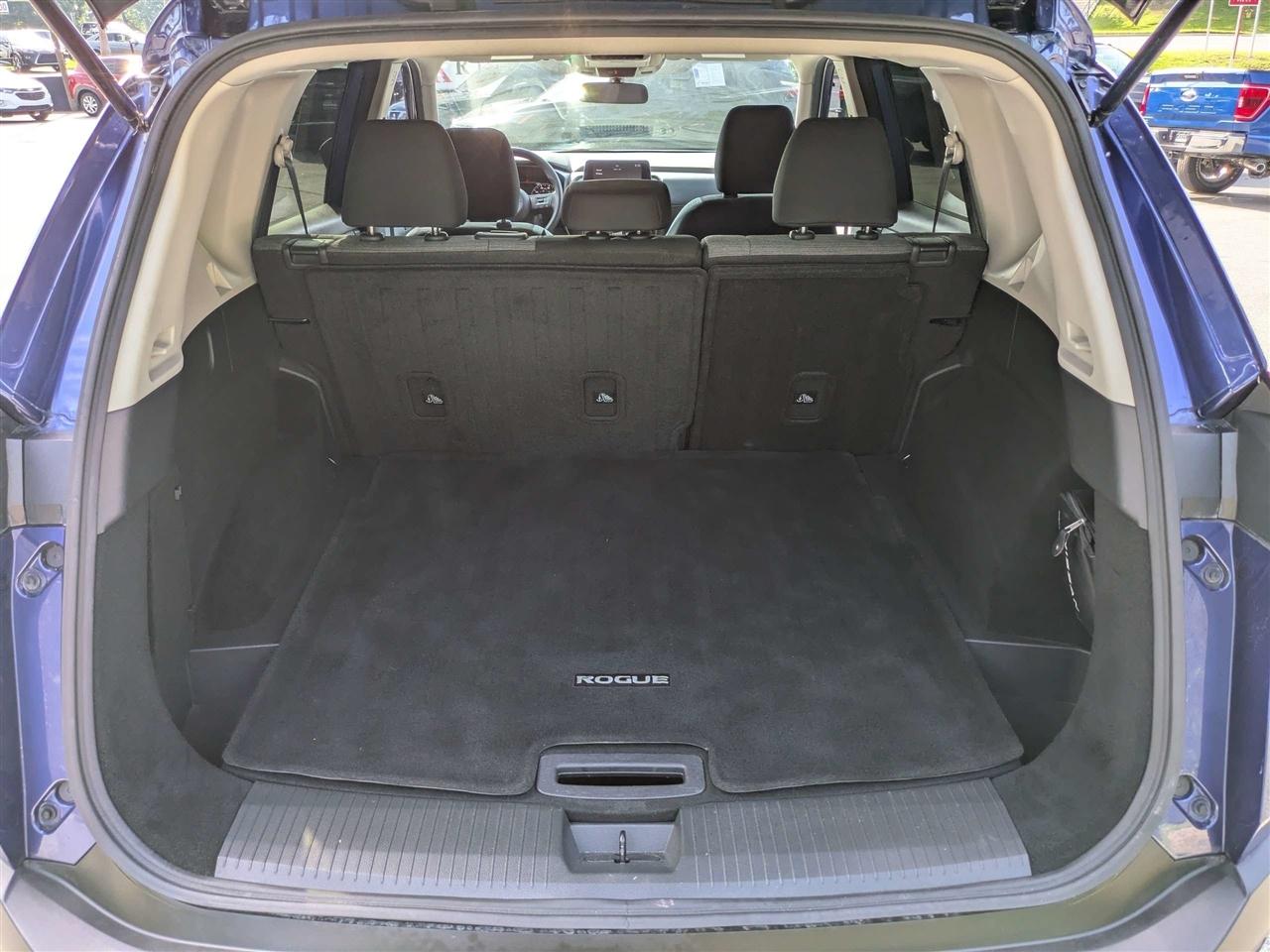 Nissan Rogue SV 2023